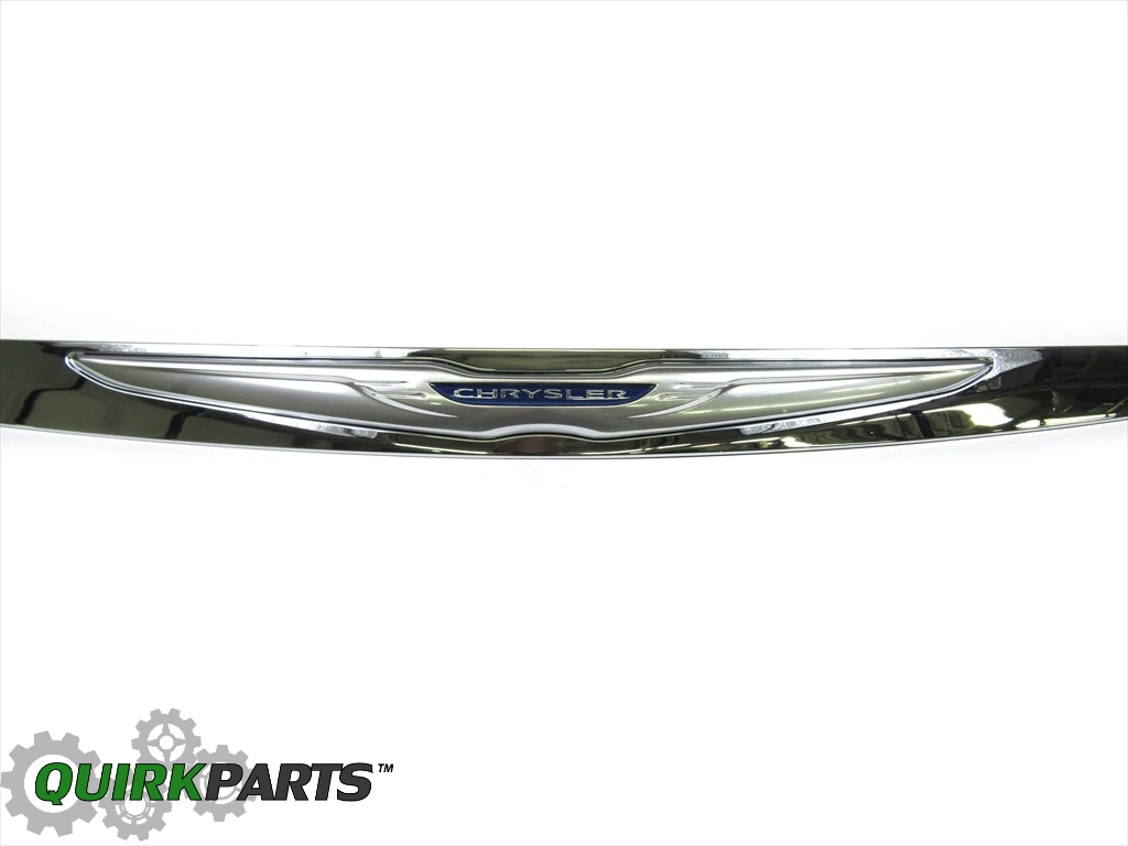 12 14 Chrysler 200 Hood Chrome Wing Emblem With Chrysler Logo Oem New